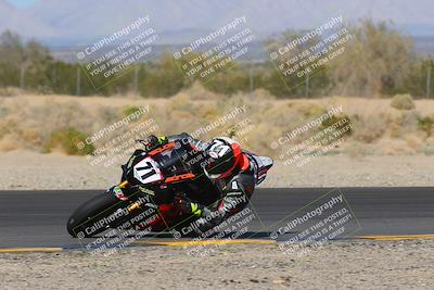 media/Dec-04-2022-CVMA (Sun) [[e38ca9e4fc]]/Race 3 Supersport Middleweight/